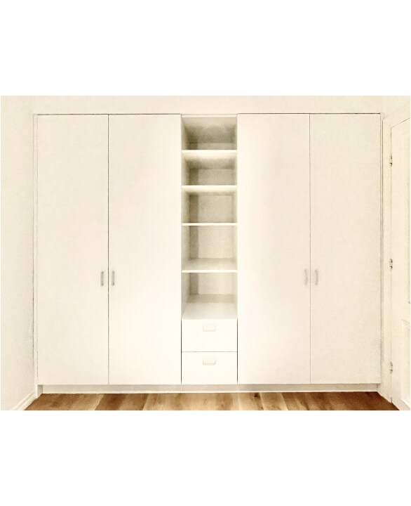 22 sisseehitatud kapp