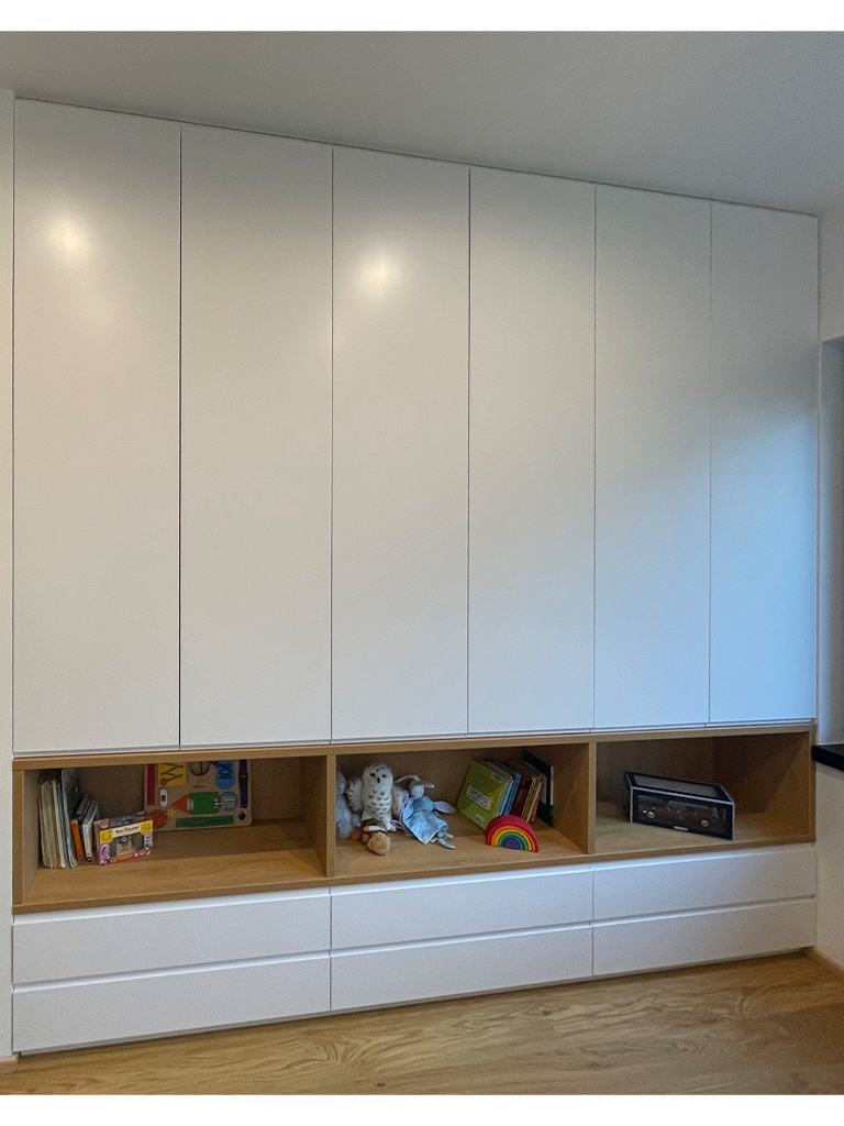 5 sisseehitatud kapp.JPG